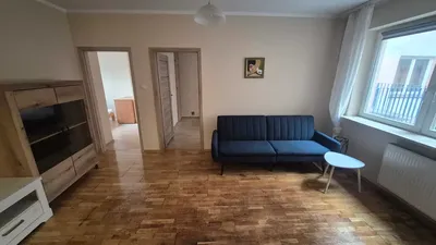 3pok,50m2,ul.KROCHMALNA,salon przejściowy do dwóch sypialni/ po remoncie/os.zamknięte/garaż opcjonalnie/recepcja - miniatura 3