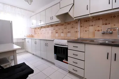 ul. KOSYNIERÓW / mieszkanie 3 pokojowe/ balkon / blisko centrum/ umeblowane - miniatura 2