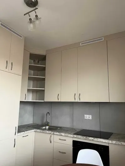 Wynajem mieszkania Powstańców Listopadowych - miniatura 2