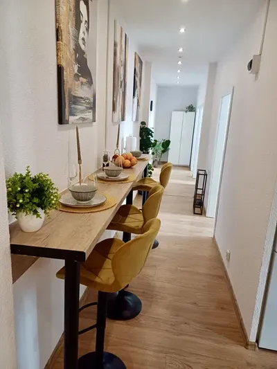 Po remoncie duże, ciche pokoje ul. 6 sierpnia Łódź