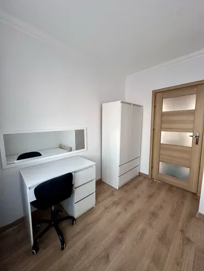 Pokój jednoosobowy - NOWE MIASTO (ul.Świadka 3) - miniatura 2