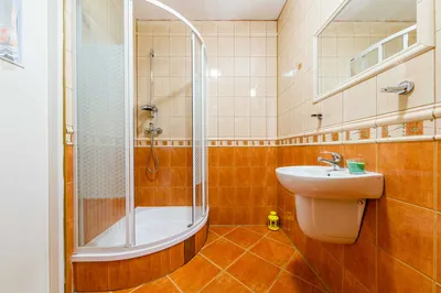 Pokój jednoosobowy z balkonem Rzeszów Króla Augusta MSWiA WSIiZ Centru - miniatura 5