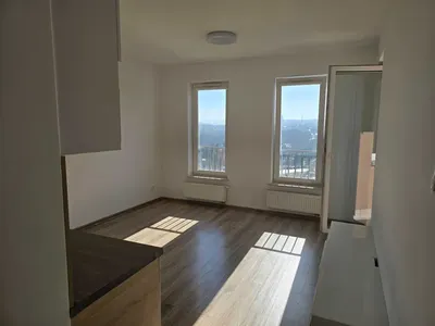 Słoneczne Mieszkanie Ul. Bochenka 36m2 ( 2 pokoje )