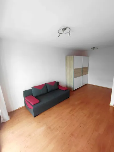 Wynajmę bezpośrednio mieszkanie przy metrze Natolin 38 m2. - miniatura 3