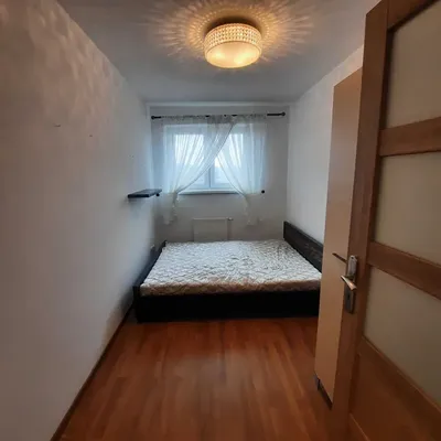 Wynajme mieszkanie 3 pokojowe 60m2 + miejsce postojoweKrakow ul.Bojki Kurdwanów - miniatura 5
