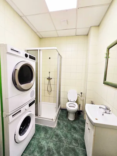Pokoj Хостел, район Rembertow, Praga, Wawer. Hostel - 2-3-4 местные - miniatura 5