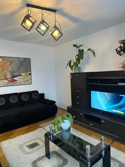 Przestronne, nowoczesne, spokojne 55 m2 w centrum Rzeszowa - miniatura 3