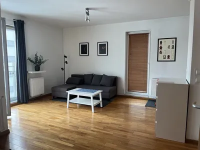 Do wynajęcia jasne mieszkanie 42 m² - Bronowice - miniatura 2