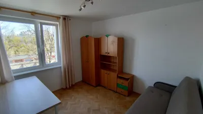 Pokój 10 m2 w 2-pokojowym mieszkaniu