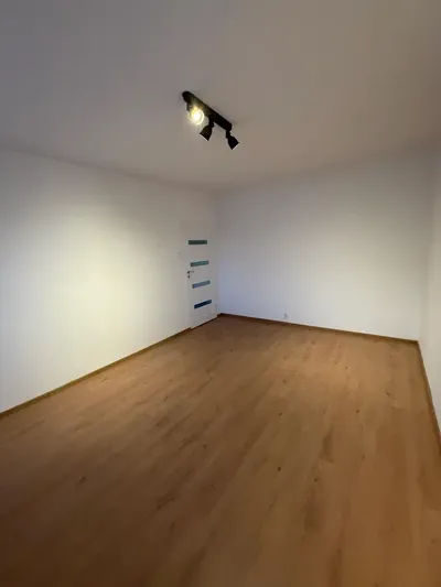 Wynajmę mieszkanie Bytków 2 pokoje balkon - miniatura 4