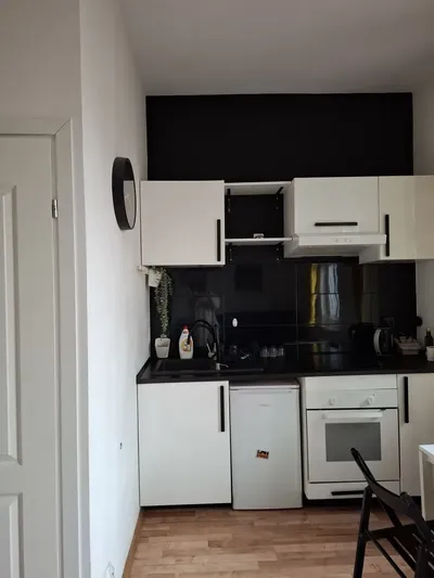Kawalerka do wynajęcia - miniatura 3