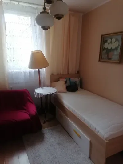 2pokojowe Os.Młodych ok. 40 m2 2 piętro winda, 1500 zł czynsz ok. 750 zł, plus media - miniatura 4