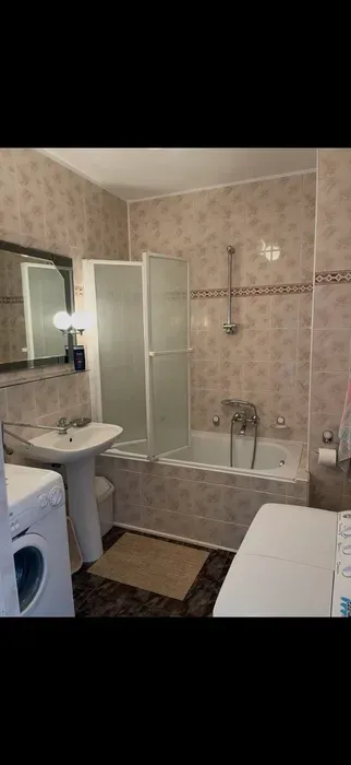 Wynajem pokoju zamykanego od właściciela Nuszkiewicza Kraków - miniatura 3