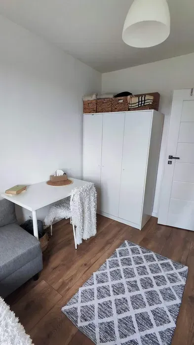Wynajem pokoj Przymorze 1.06 - miniatura 2