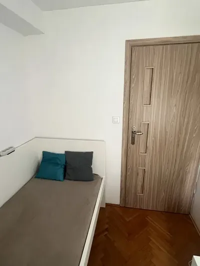 Pokój do wynajęcia – świetna lokalizacja na Mokotowie - miniatura 2
