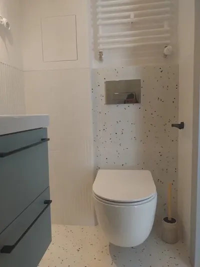 Do wynajecia studio z balkonem_bezpośrednio - miniatura 3