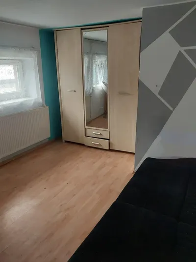 Wynajmę nieprzechodni pokój