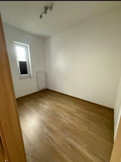 60 m2 + ogródek, Warszawa, Rembertów - miniatura 3