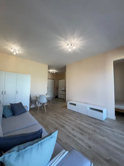 Mieszkanie 2-pokojowe 36 m2 Bezpośrednio Ul. Leszno - miniatura 2
