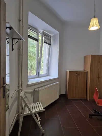 Pokój dla studenta przy WUM - miniatura 3