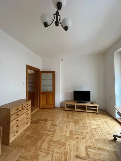 Wynajmę 2 pok. mieszkanie 45m2 w Warszawie Wesołej przy ul. Norwida - miniatura 4