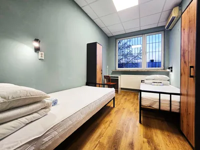 Pokoj Хостел, район Rembertow, Praga, Wawer. Hostel - 2-3-4 местные