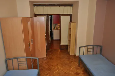 Centrum Łodzi - pokój dwu lub jednoosobowy - miniatura 2