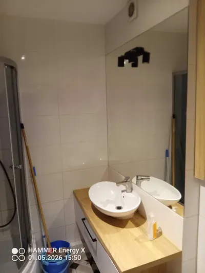 Pokój jednoosobowy do wynajęcia, 8 minut od Metra Trocka - miniatura 4