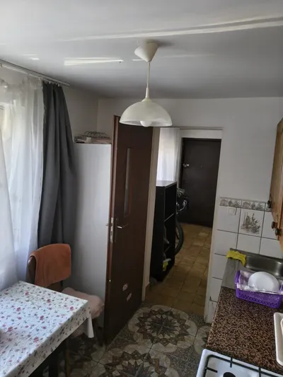 Pokój do wynajęcia dla kobiety - miniatura 4