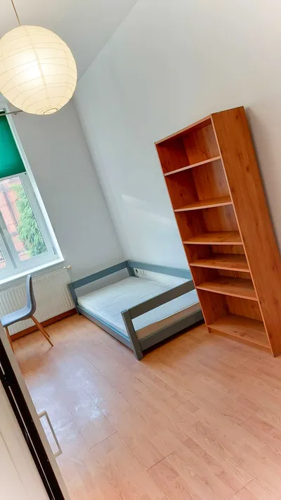 Słoneczny i ciepły Pokój na Jeżycach dostępny od Zaraz - miniatura 4