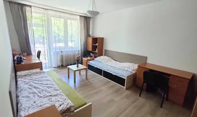 Pokój dla studentek - 1-2 dziewczyny - od lipca - ALEJA KIJOWSKA - Centrum