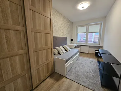 Pokój dla studentki - miniatura 5