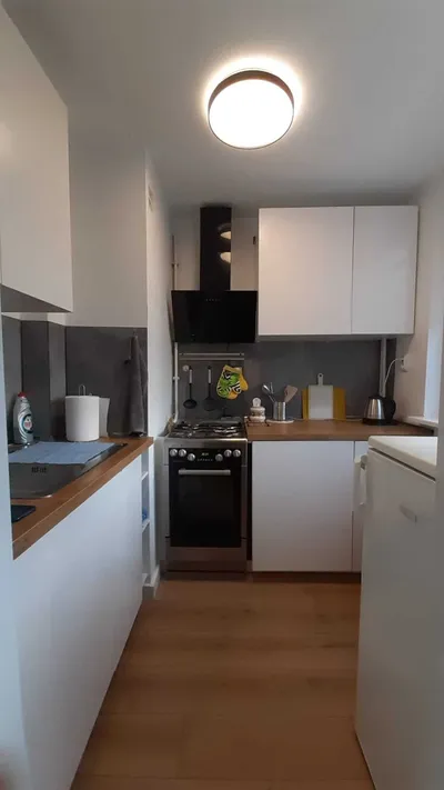 Wynajmę kawalerkę Praga Południe - miniatura 4