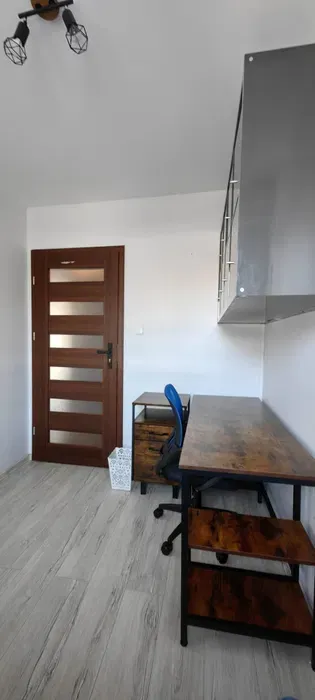 Pokój 9m2 Czechów Ul.Paganinjego Zmywarka Parking - miniatura 2