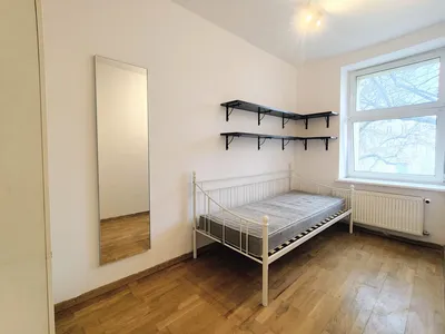Pokój w 3 pokojowym mieszkanie. Wolne od zaraz , Górna - miniatura 3