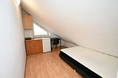 Parnickiego Mistrzejowice poddasze 2 pokoje