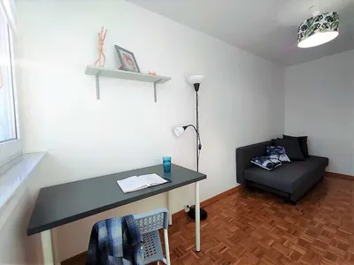 Pokój jednoosobowy - ul. Radosna 20 - centrum - miniatura 3