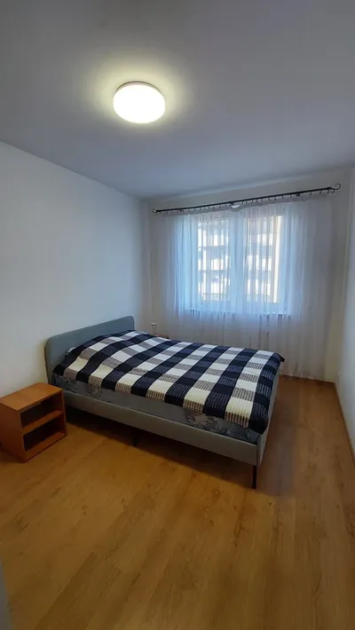 Wynajmę mieszkanie - miniatura 2