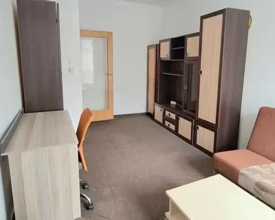 Do wynajęcia dwupokojowe mieszkanie ul. Słupska 11 w Katowicach. - miniatura 2