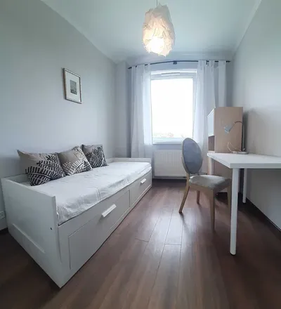 4 pokojowe mieszkanie, Gdańsk Przymorze, 1 km od morza - miniatura 4