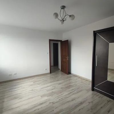 Wynajme mieszkanie 64 m2 na pierwszym pietrze - miniatura 4
