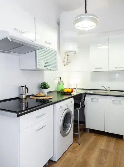 Jasny pokój 1 osobowy-Centrum, Śródmieście, ul. Dąbrowskiego - miniatura 5
