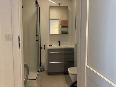 Bezpośrednio 32m, metro Szwedzka winda, meble - miniatura 3