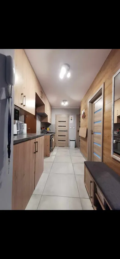 Pokój na wynajm. Bardzo dobra lokalizacja - miniatura 2