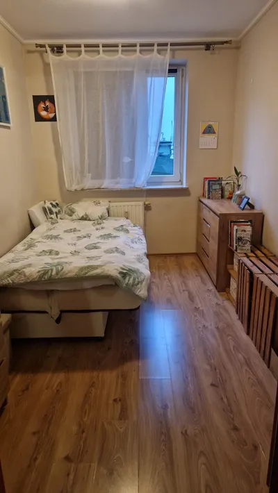 Pokój w mieszkaniu dwuosobowym | Kliny, blisko pętli
