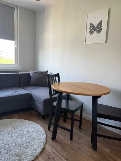 Wynajmę bezpośrednio 2-pokojowe mieszkanie – Warszawa, Bródno (cena razem z czynszem adm.)