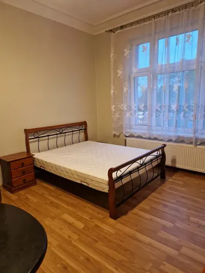 Mieszkanie w centrum na wynajem - miniatura 4