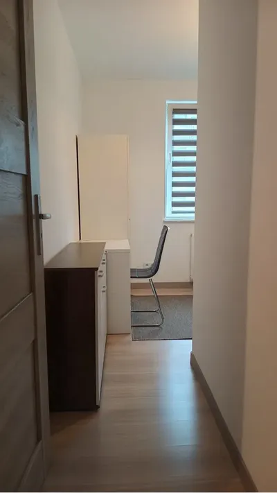 Wysoki standard, pokoj 800 zl, ul. Nowy Świat - miniatura 5