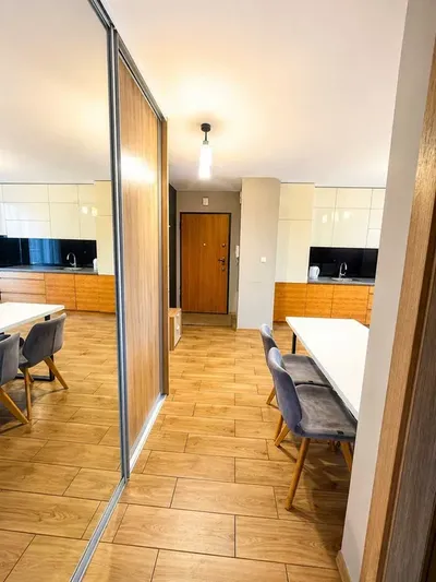 Do wynajęcia komfortowe dwupokojowe mieszkanie, ul.Żabieniec 100 - miniatura 3