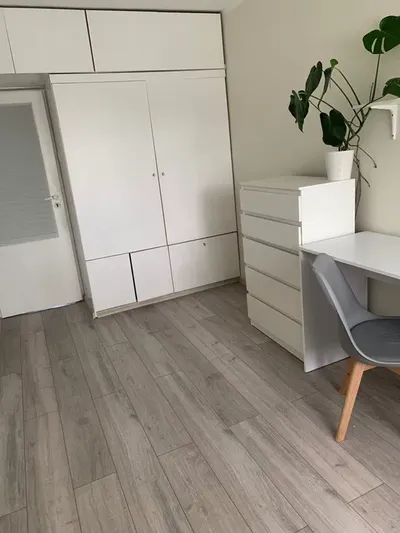 Mieszkanie 3 pokoje os. Przyjaźni Winogrady blisko PST - miniatura 4